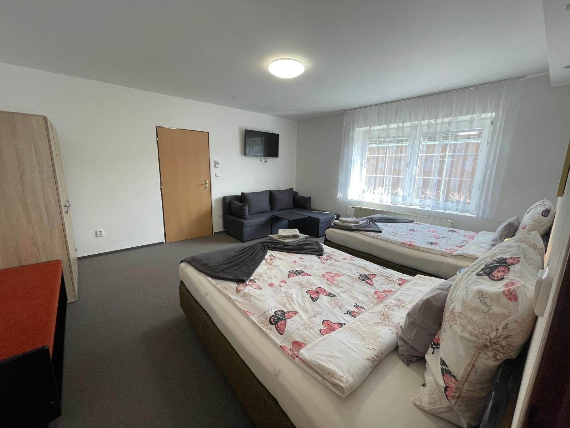 Apartman Stepanka Jihlava Bagian luar foto